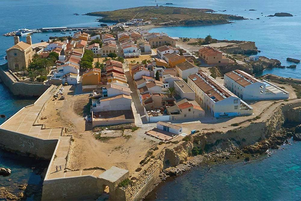 Village fortifié et remparts de l'île de Tabarca, construit par Charles III
